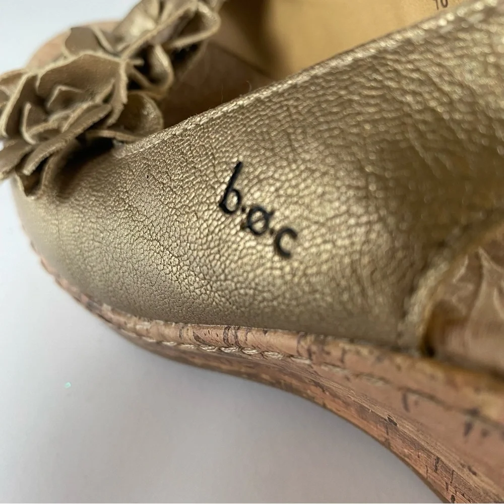 B.O.C. BORN CONCEPT Gold Wedge Sandals - Picture 6 of 14
